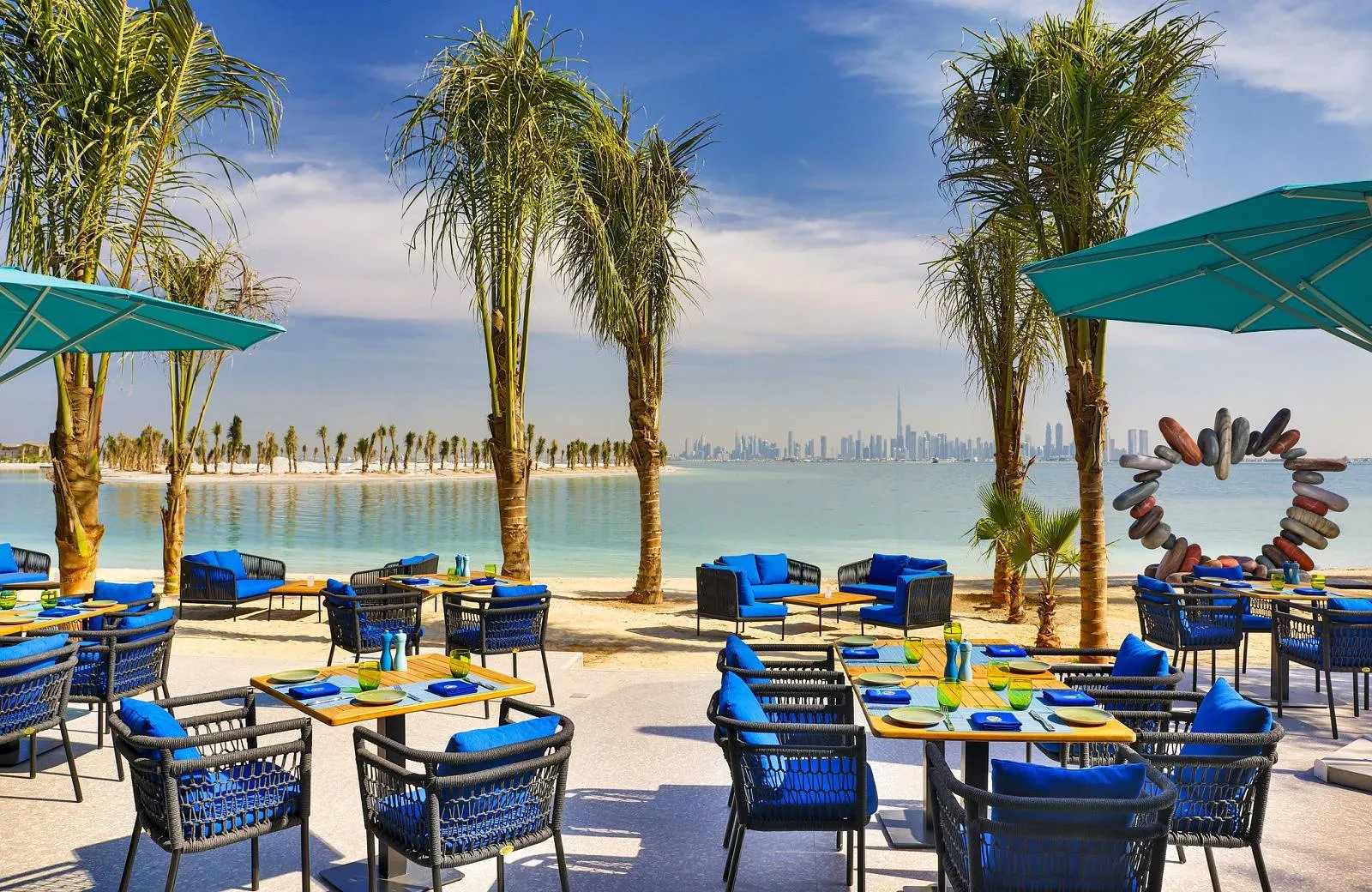Anantara World Islands Dubai Resort 5*