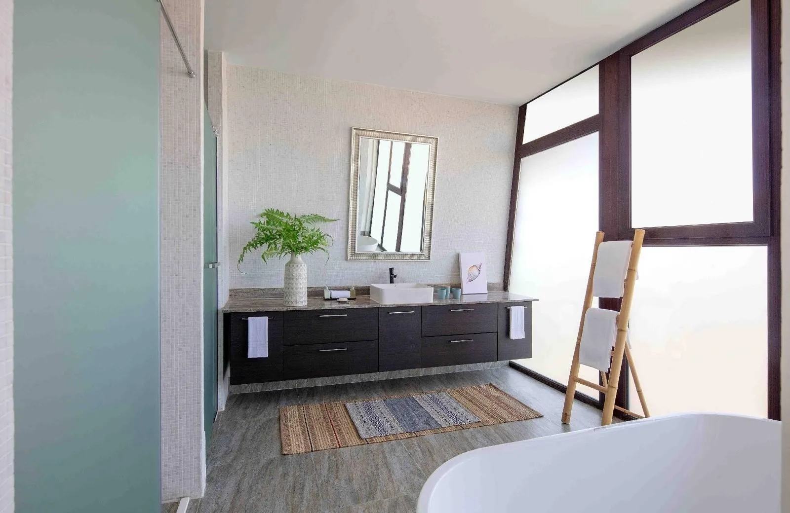 Anantara World Islands Dubai Resort 5*