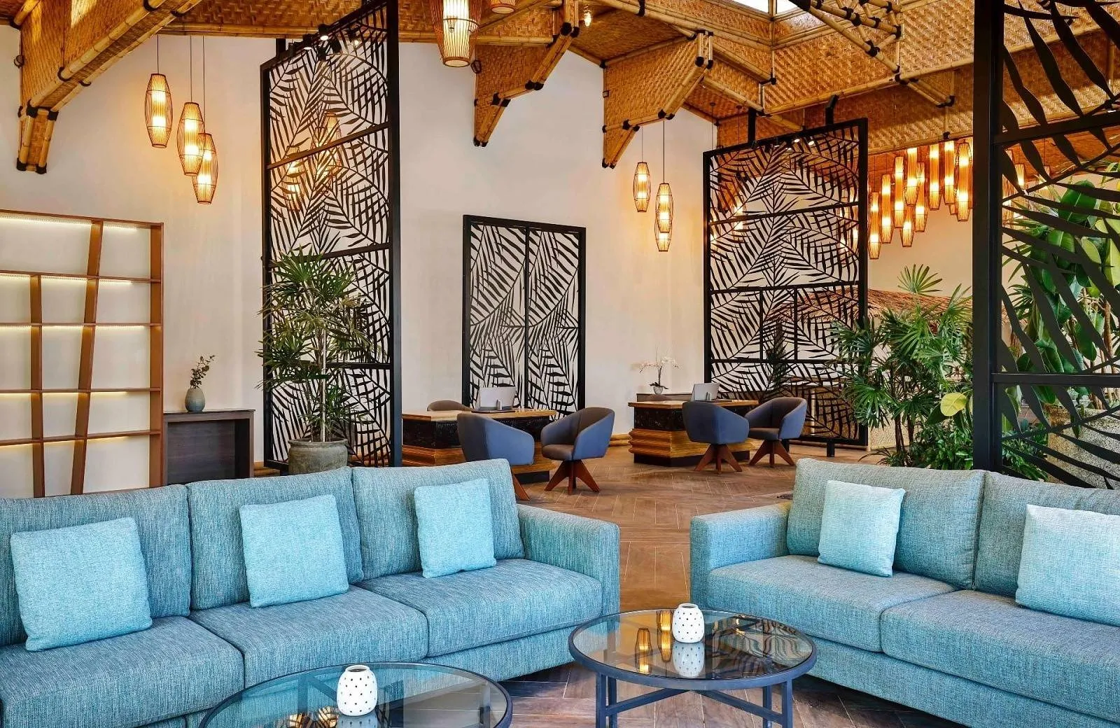 Anantara World Islands Dubai Resort 5*