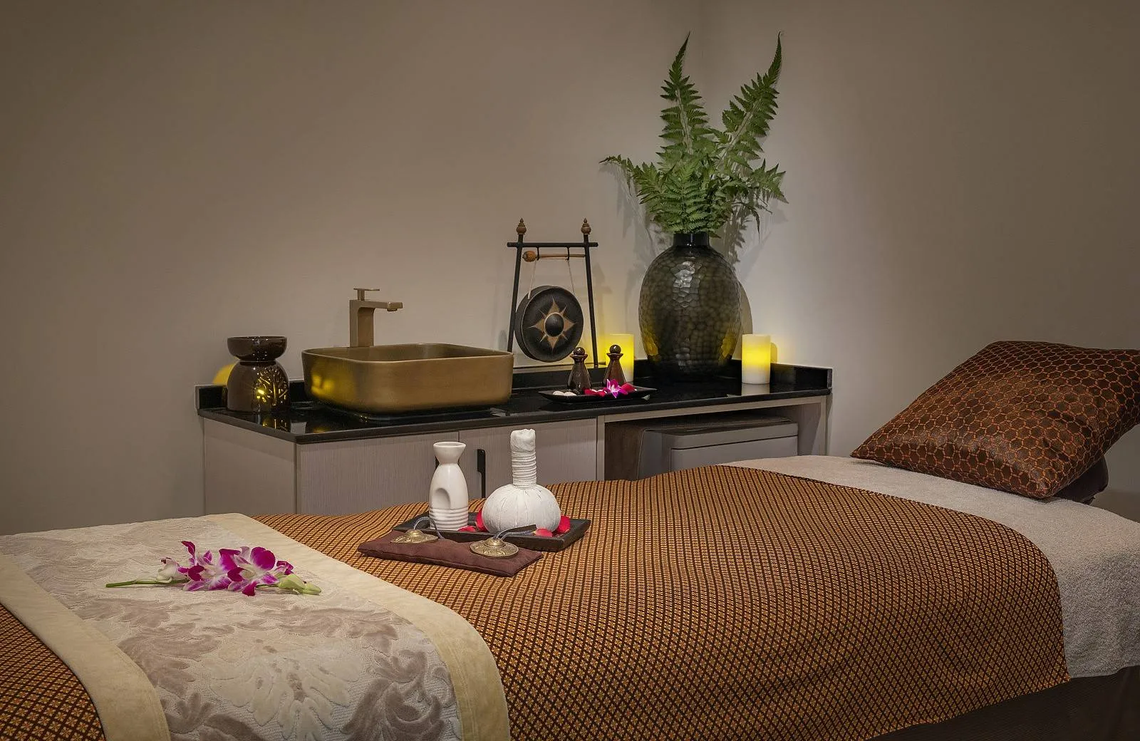 Anantara World Islands Dubai Resort 5*