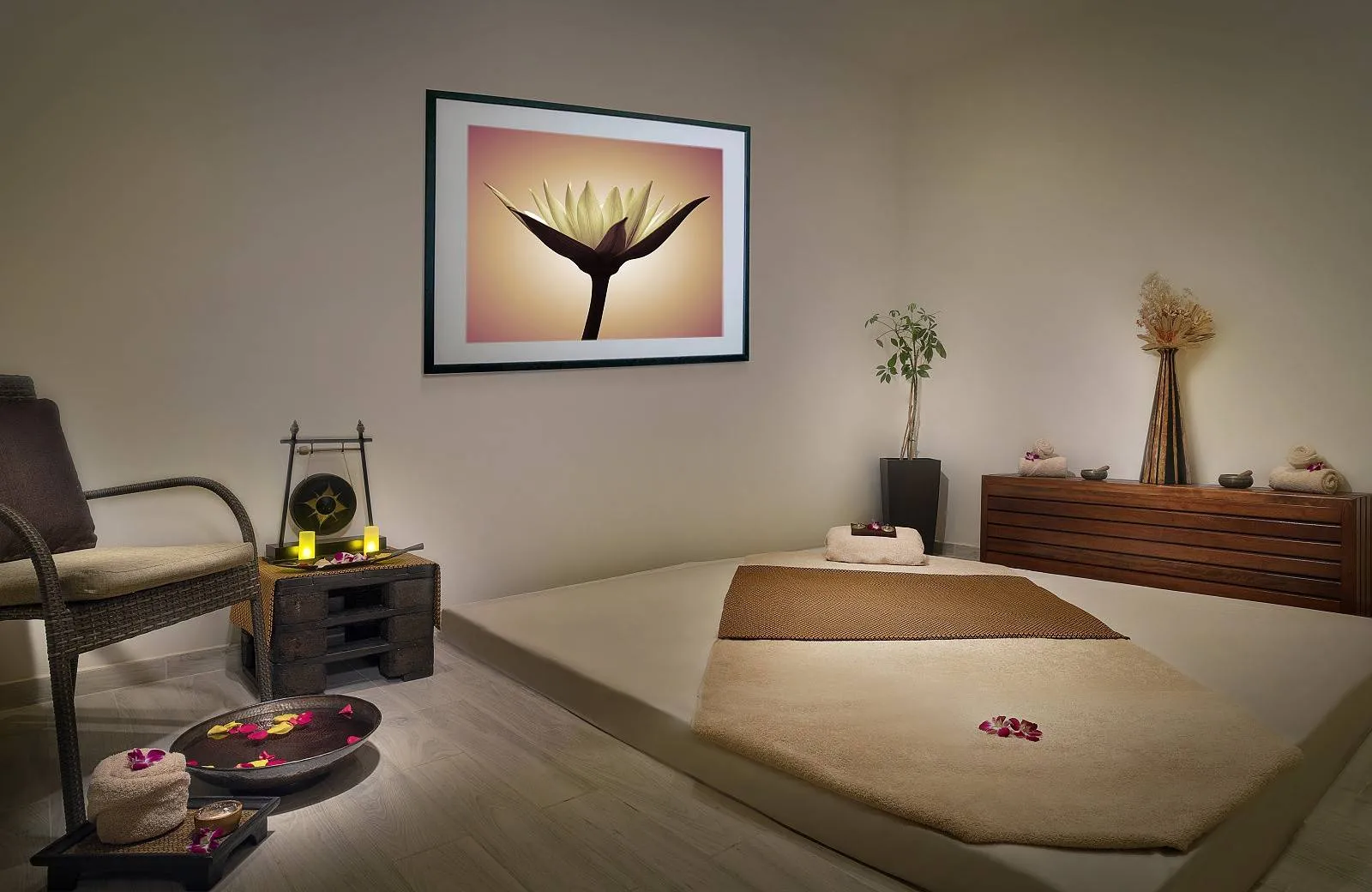 Anantara World Islands Dubai Resort 5*