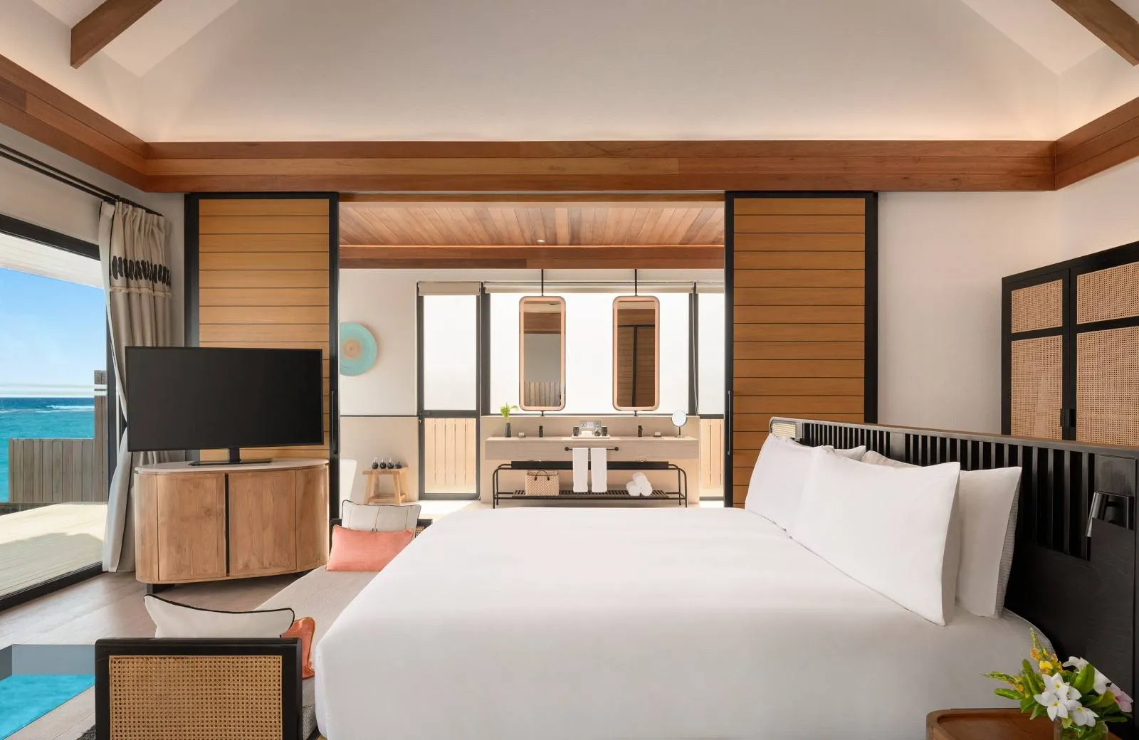 Hilton Maldives Amingiri Resort & Spa 5*