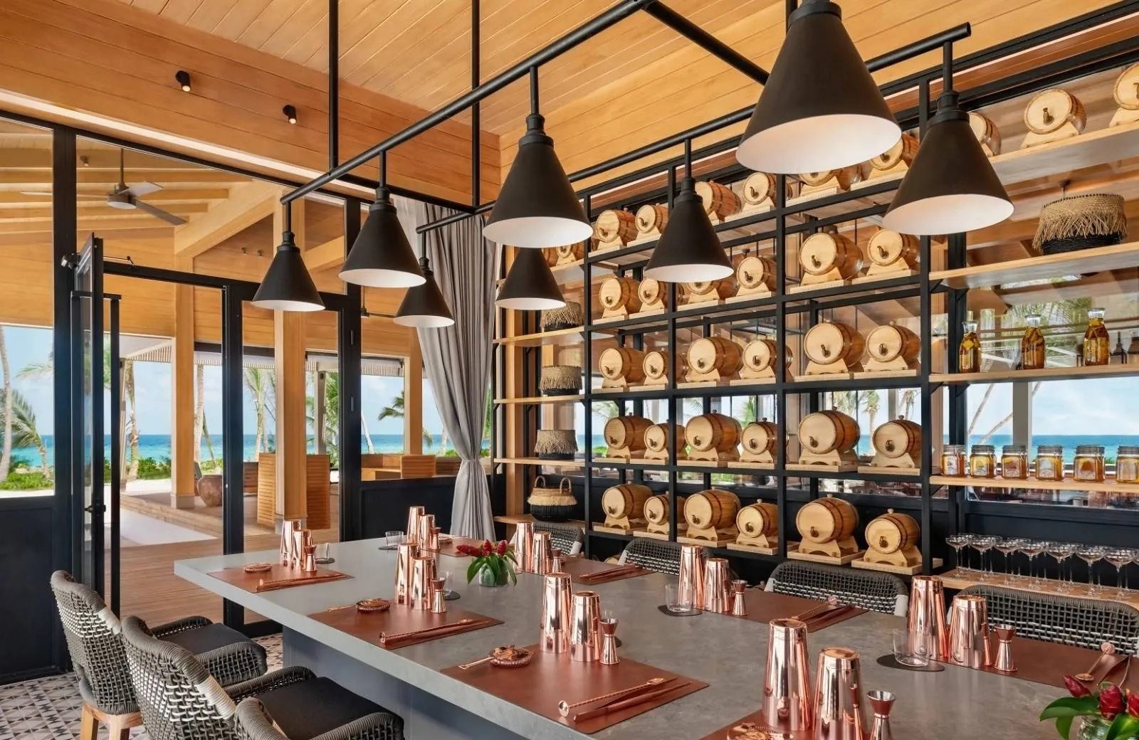 Hilton Maldives Amingiri Resort & Spa 5*