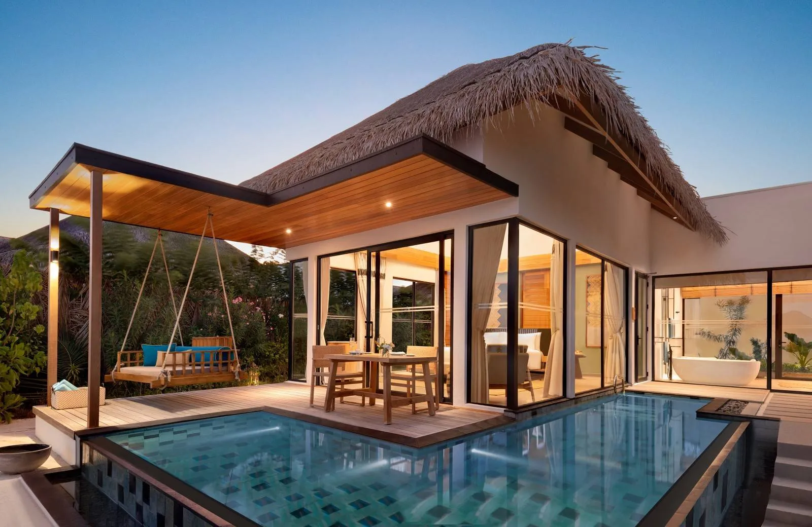 Hilton Maldives Amingiri Resort & Spa 5*