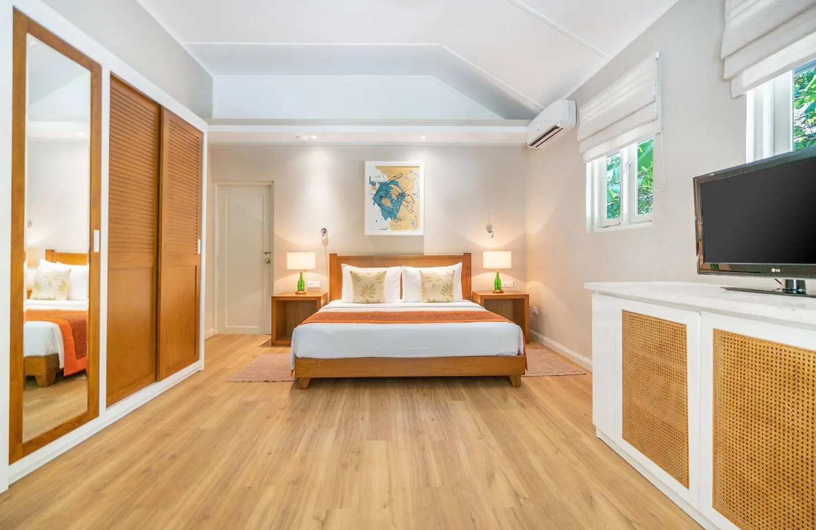 Ellaidhoo Maldives by Cinnamon 4*