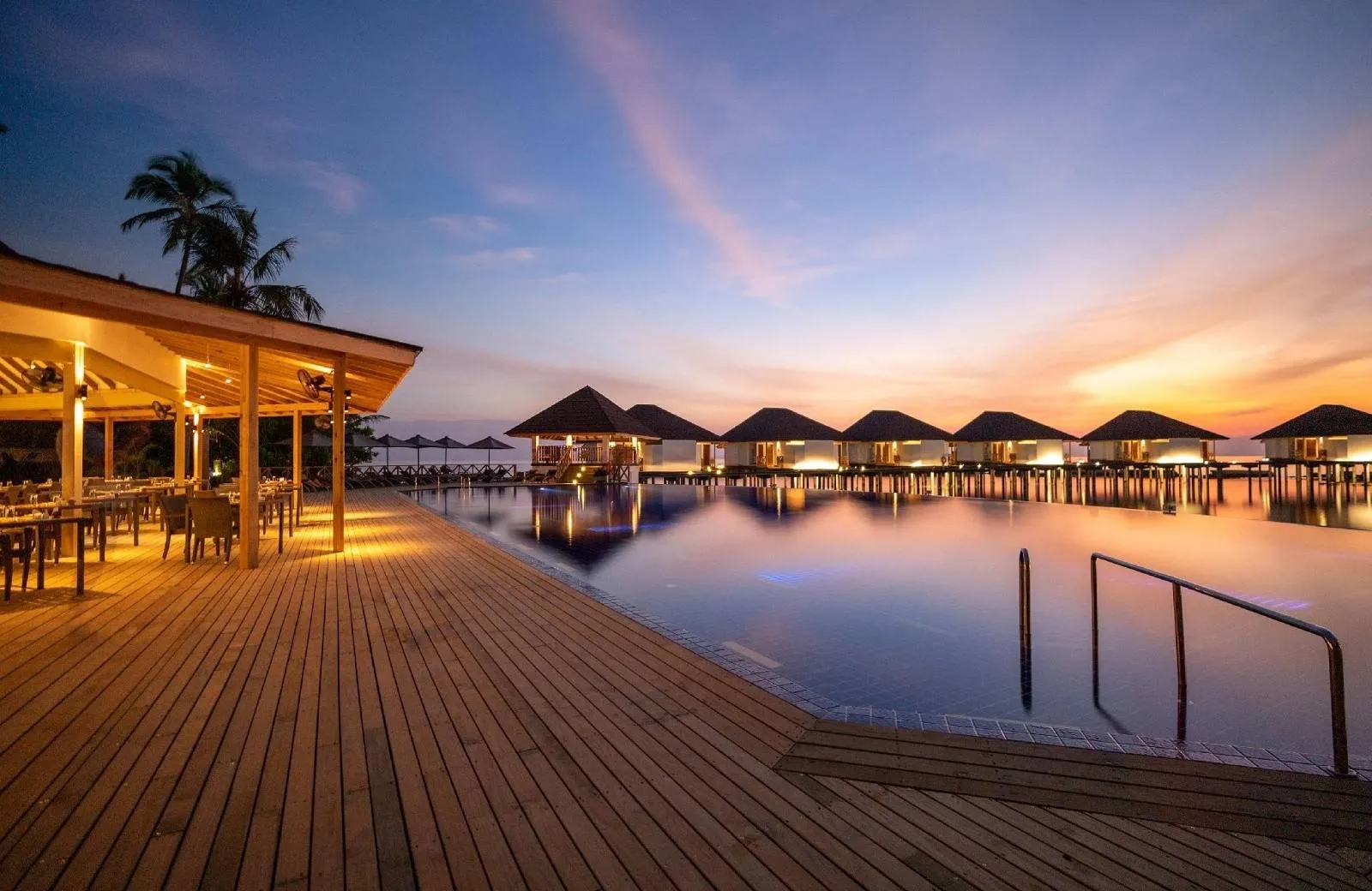 Ellaidhoo Maldives by Cinnamon 4*