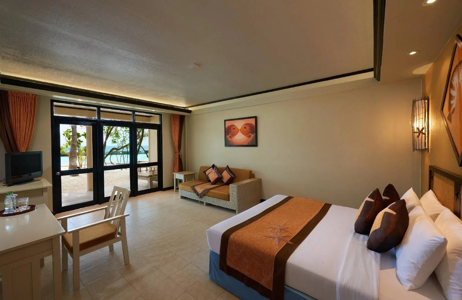 Ellaidhoo Maldives by Cinnamon 4*