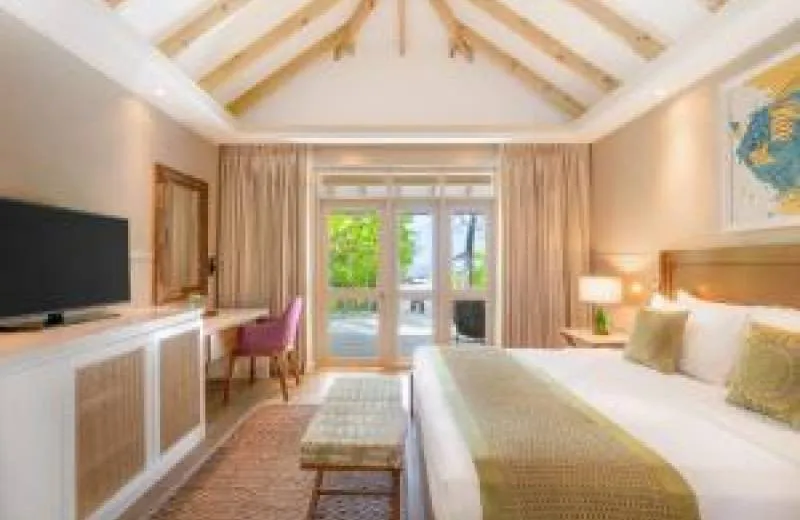 Ellaidhoo Maldives by Cinnamon 4*