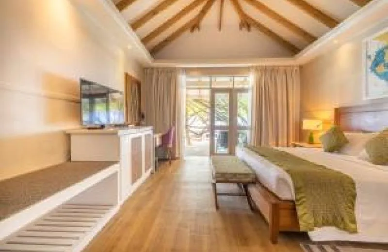 Ellaidhoo Maldives by Cinnamon 4*