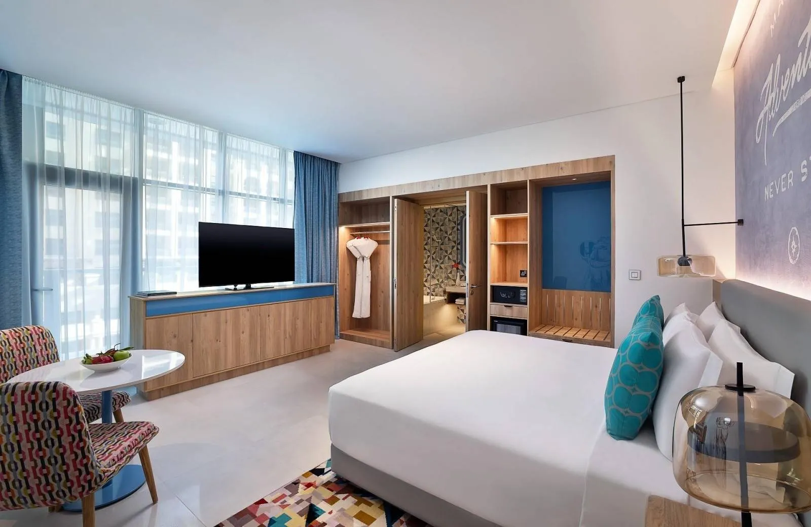 NH Collection Dubai The Palm 4*