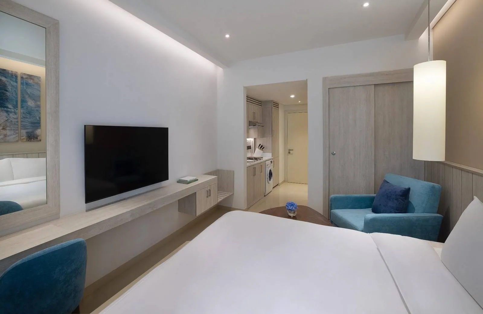 NH Collection Dubai The Palm 4*