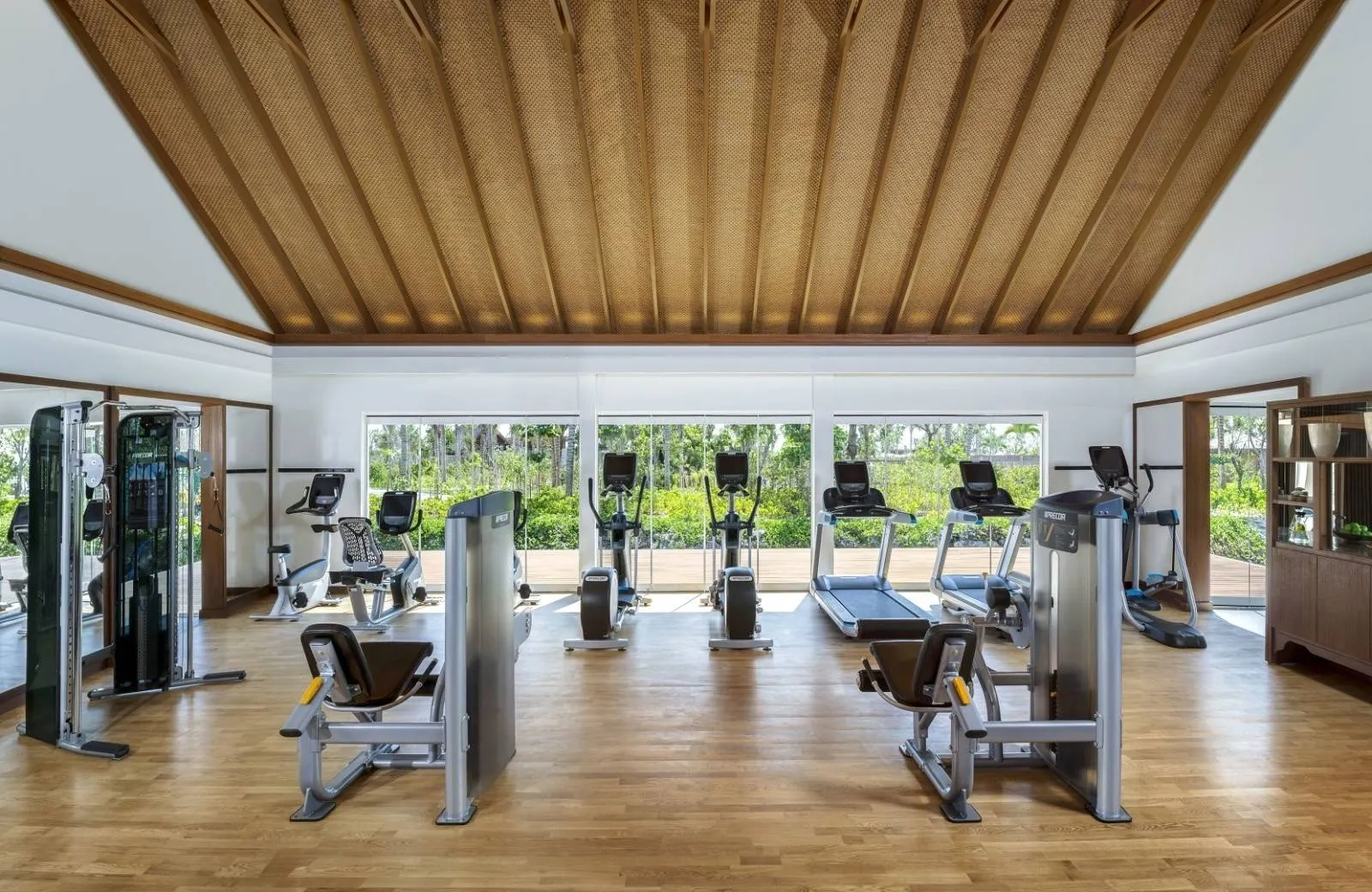 Waldorf Astoria Maldives Ithaafushi 5*