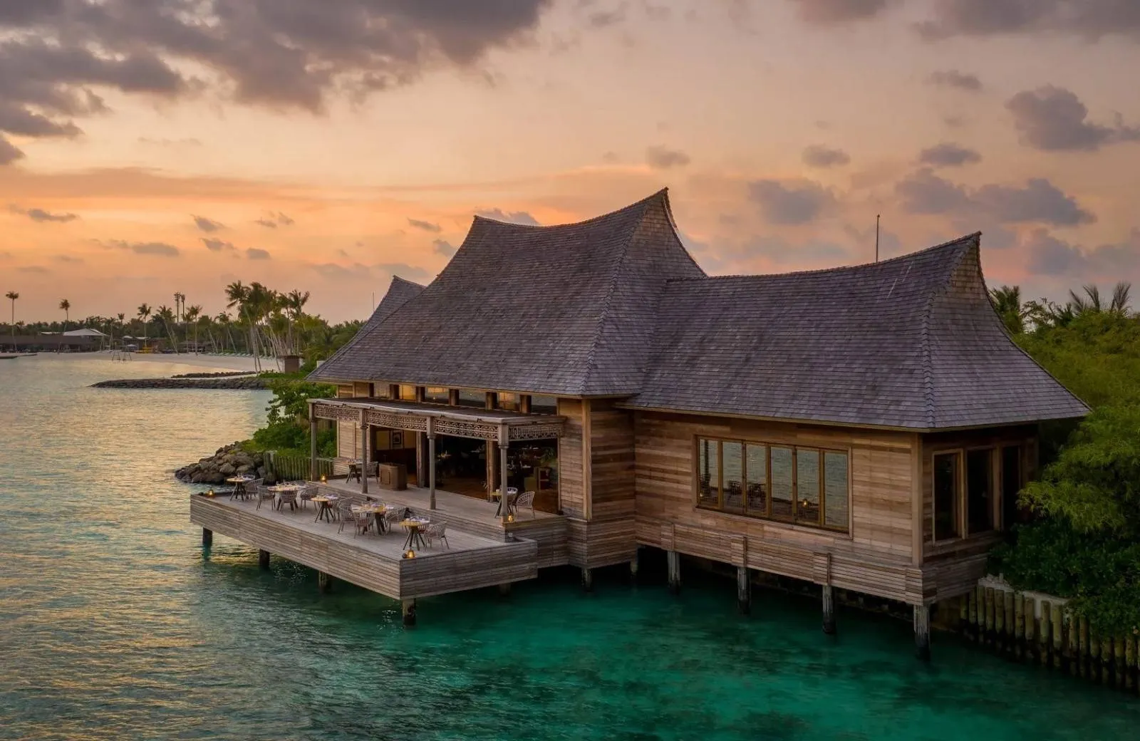 Waldorf Astoria Maldives Ithaafushi 5*