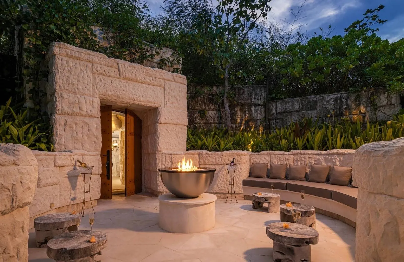 Waldorf Astoria Maldives Ithaafushi 5*