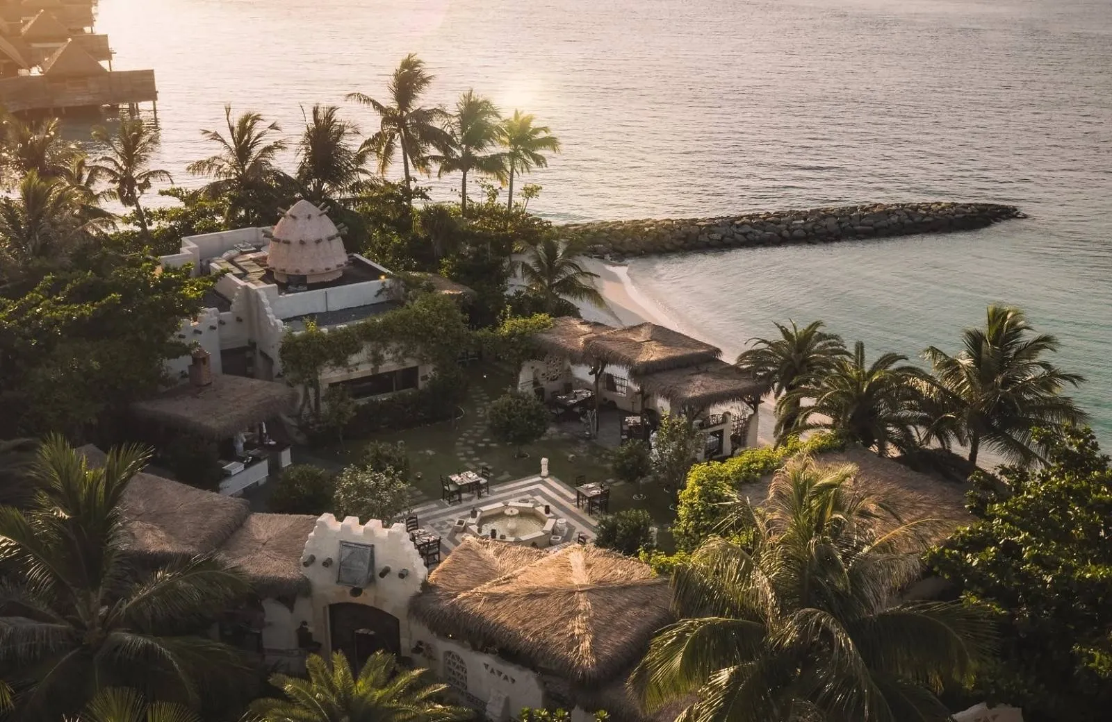 Waldorf Astoria Maldives Ithaafushi 5*