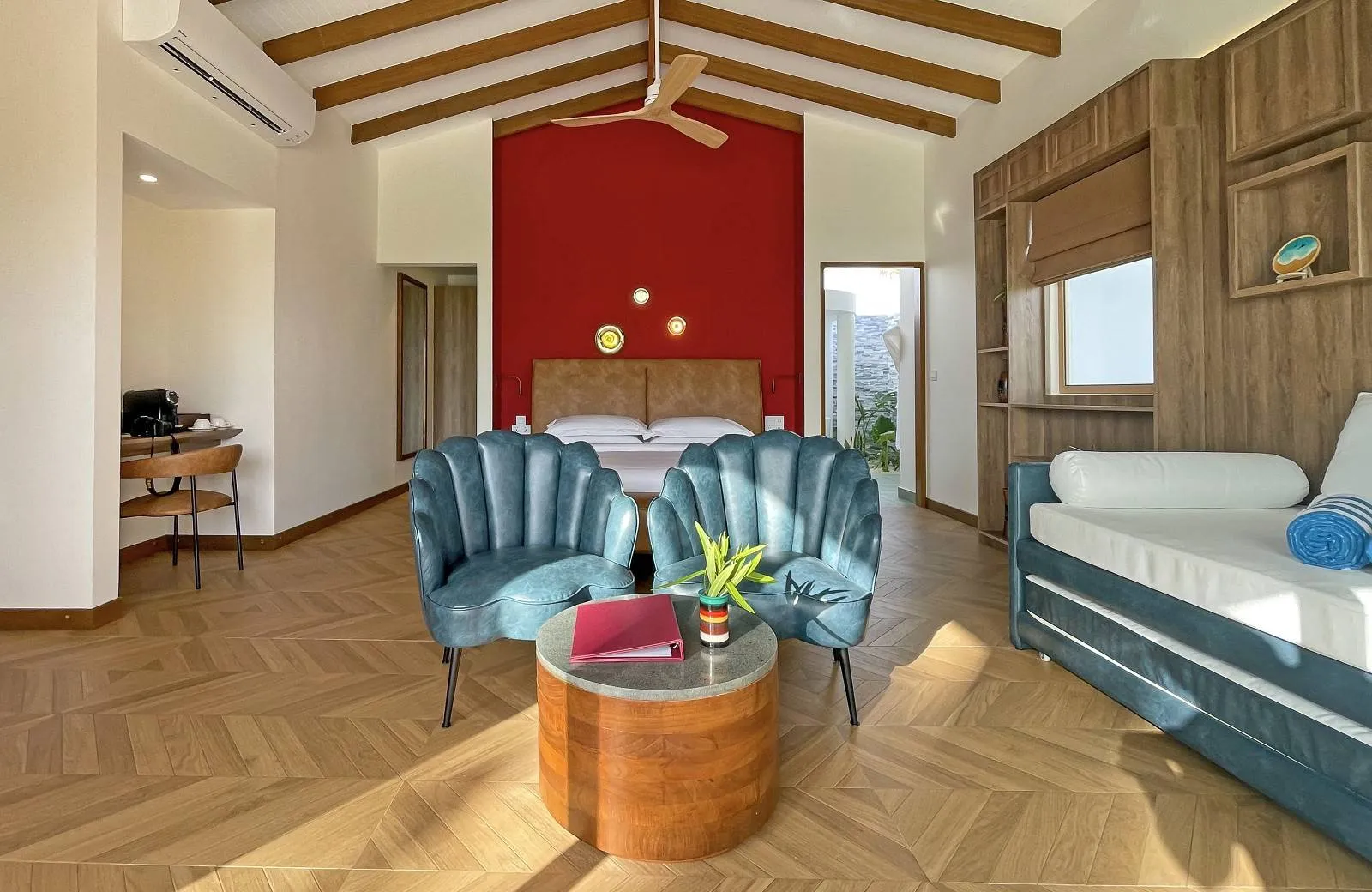 Joy Island Maldives 5*