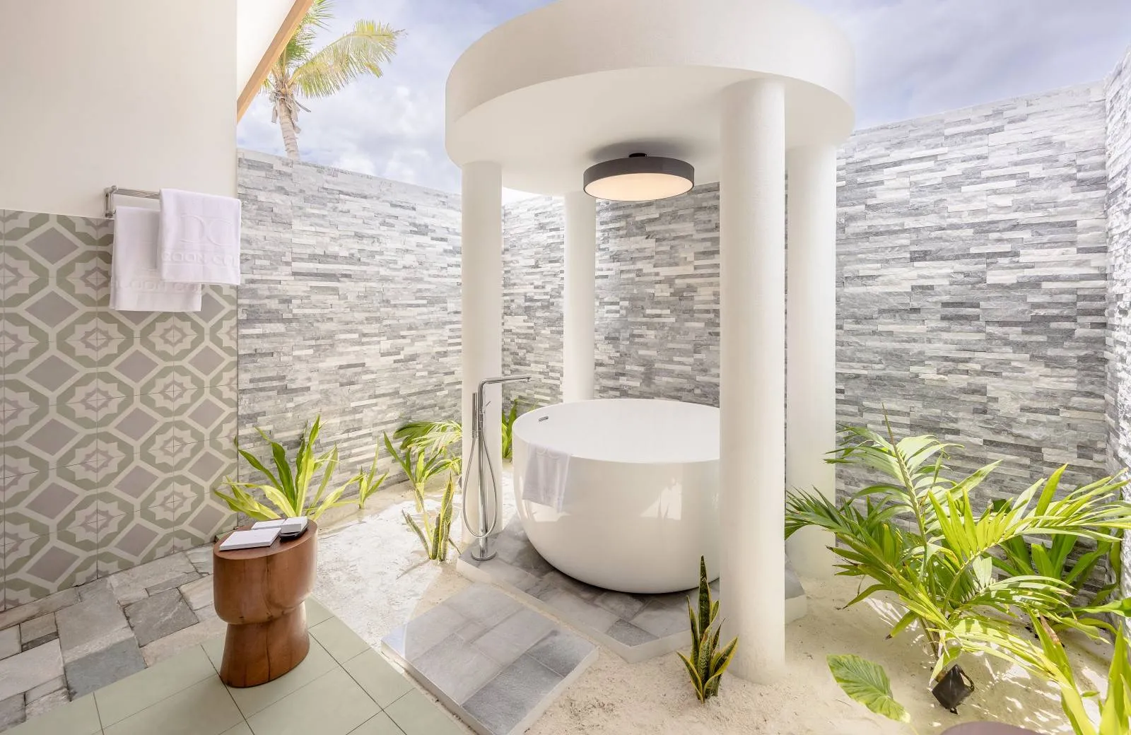 Joy Island Maldives 5*