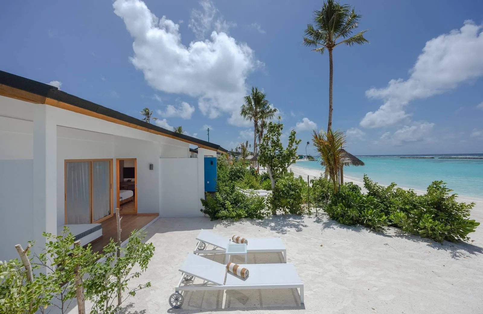 Joy Island Maldives 5*