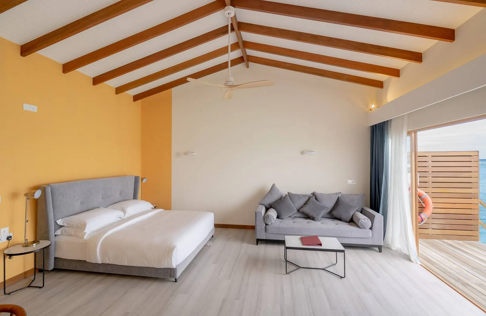 Joy Island Maldives 5*