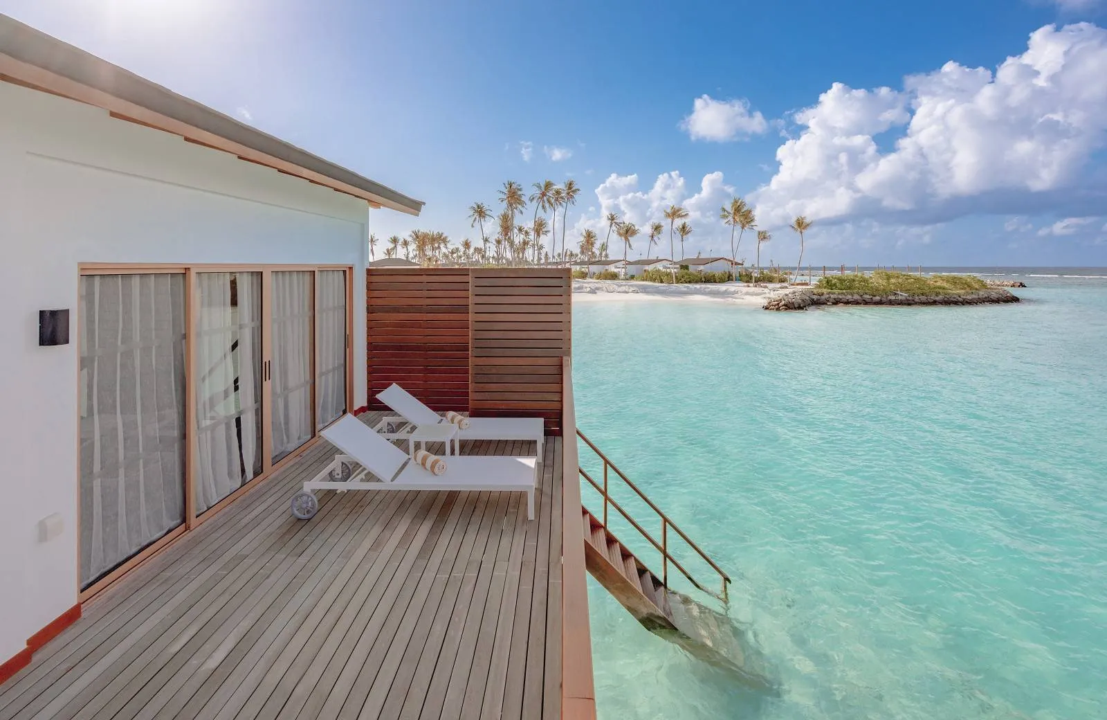 Joy Island Maldives 5*