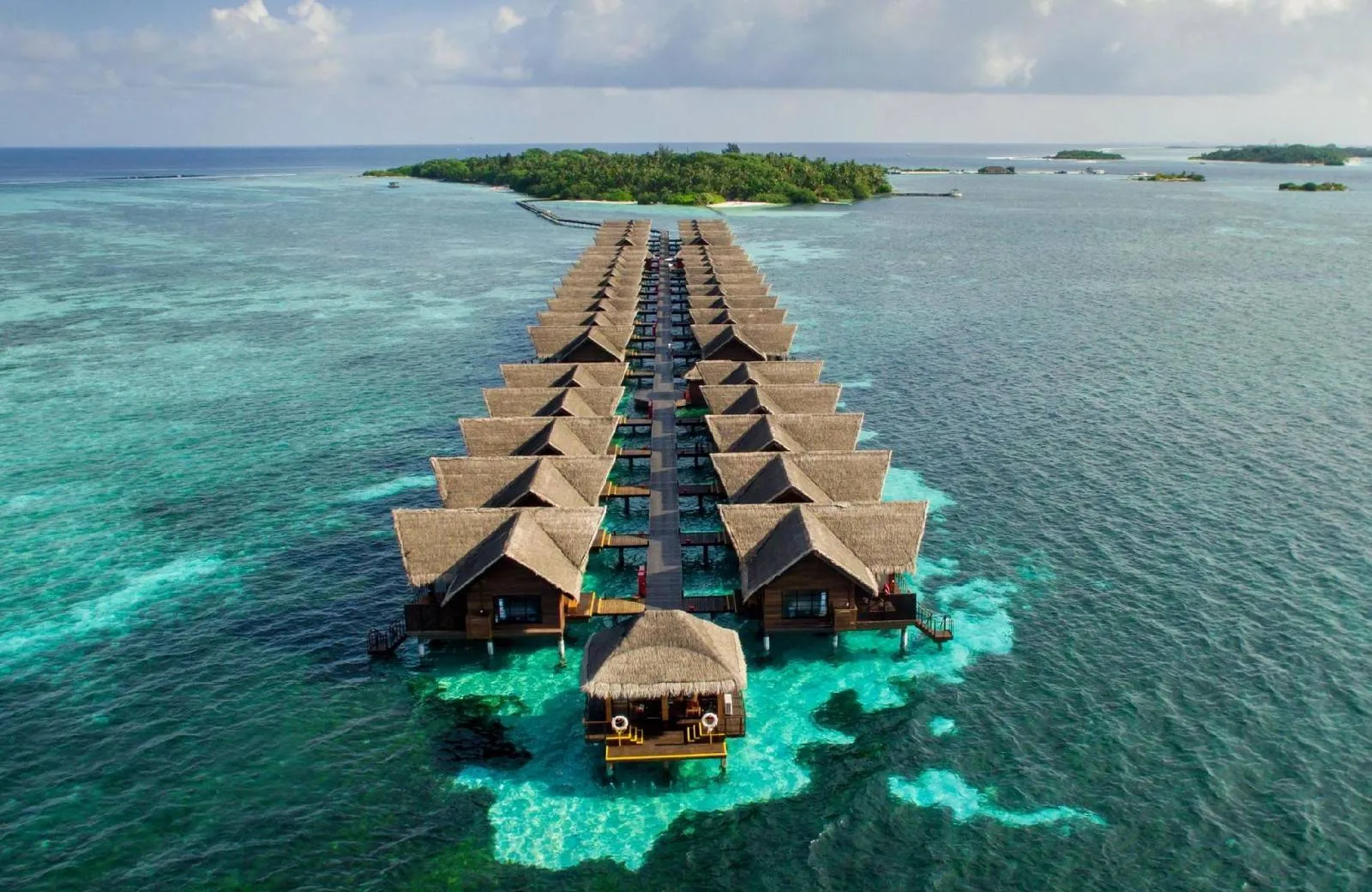 Adaaran Select Hudhuran Fushi 4*