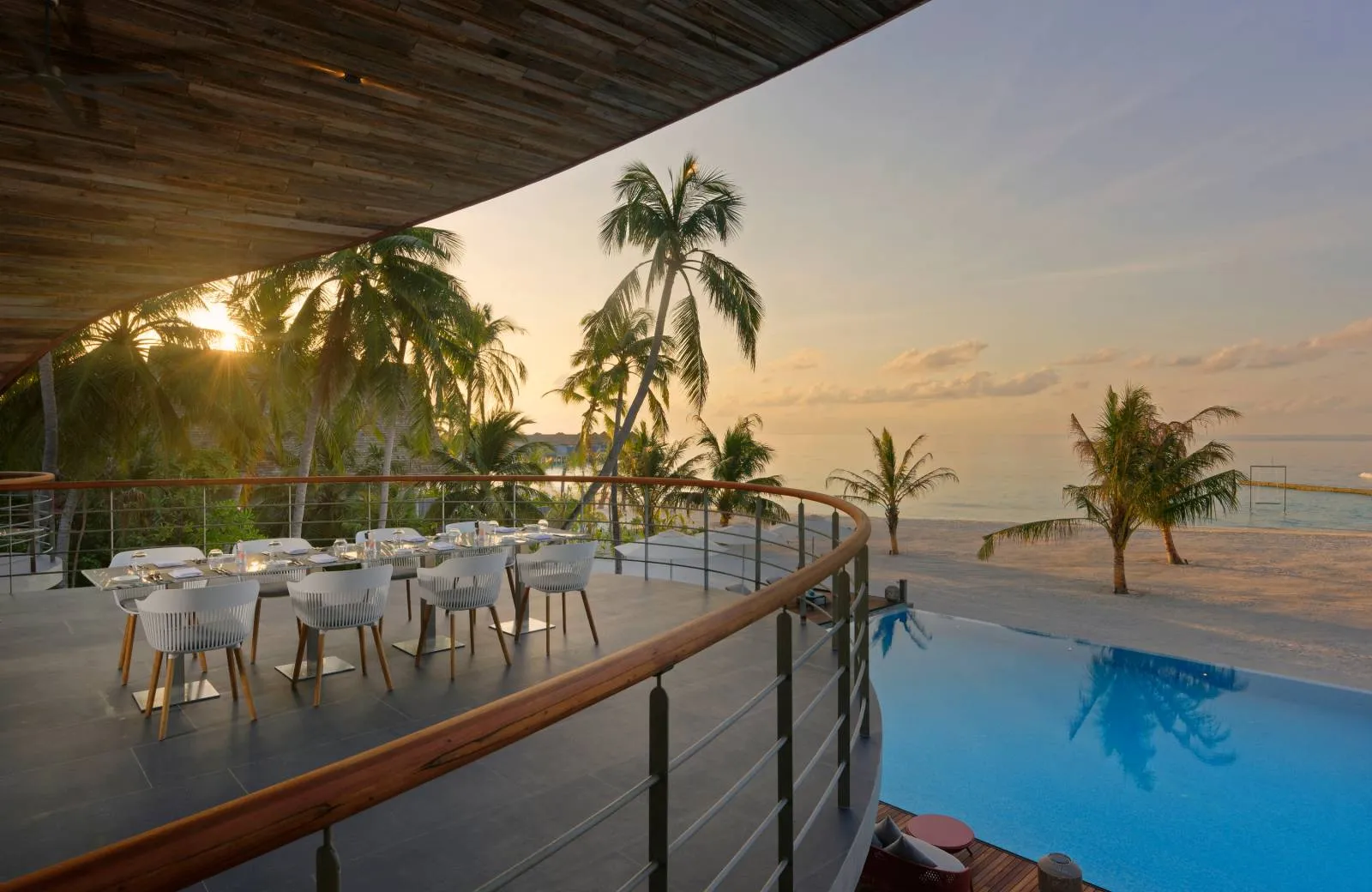Outrigger Maldives Maafushivaru Resort 5*