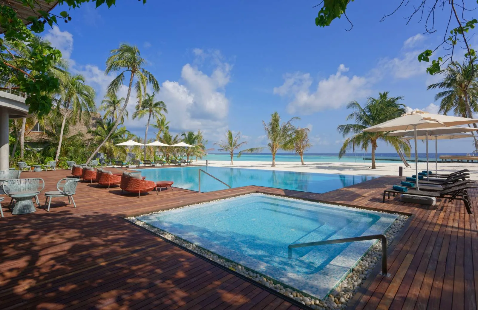 Outrigger Maldives Maafushivaru Resort 5*