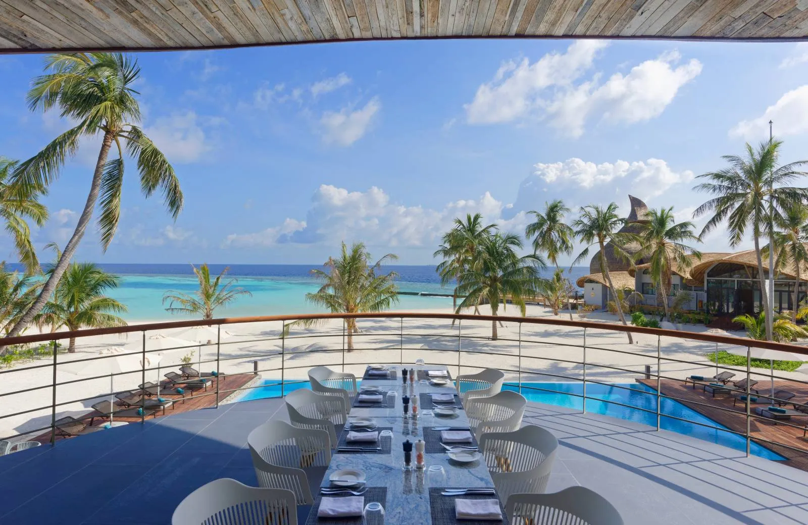 Outrigger Maldives Maafushivaru Resort 5*