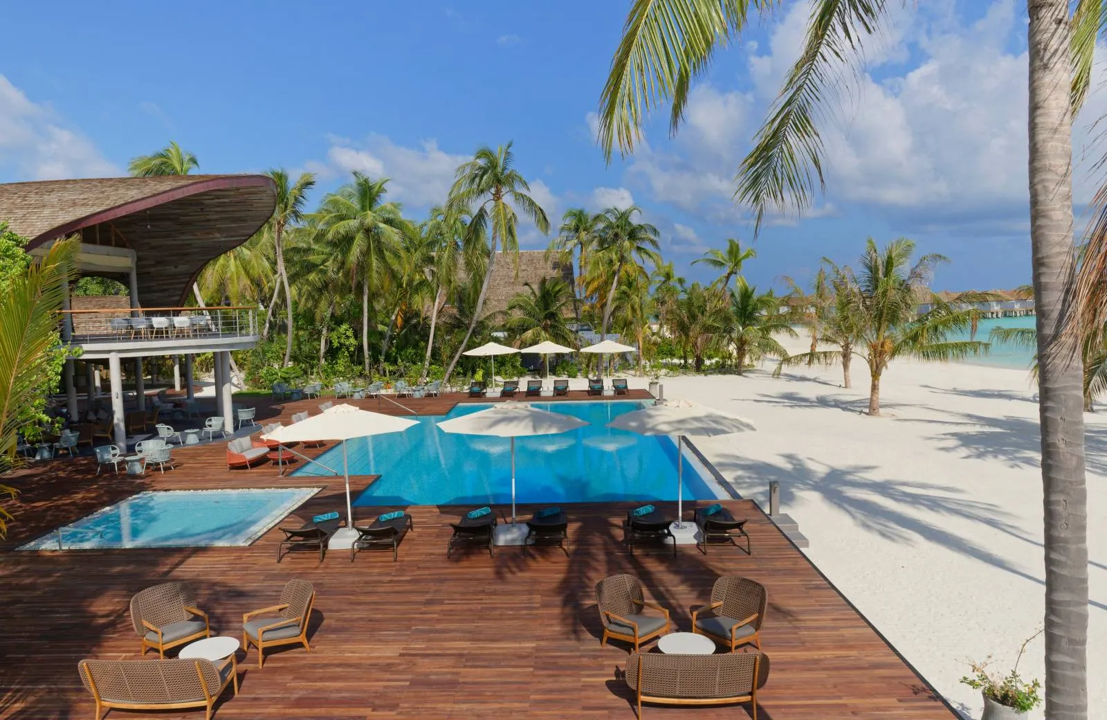 Outrigger Maldives Maafushivaru Resort 5*