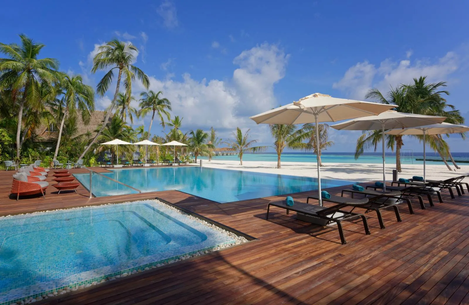 Outrigger Maldives Maafushivaru Resort 5*