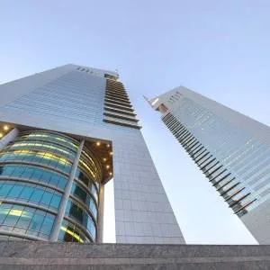 Jumeirah Emirates Towers 5*