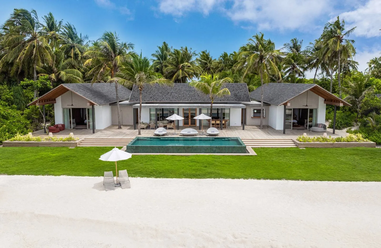 RAAYA by Atmosphere 5*