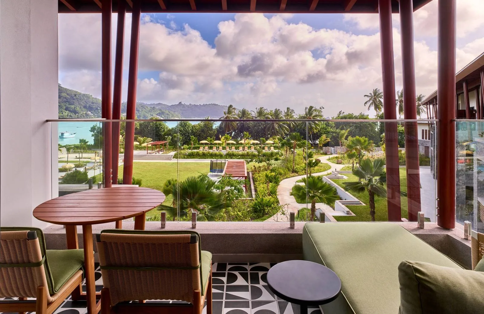 Canopy by Hilton Seychelles 4*