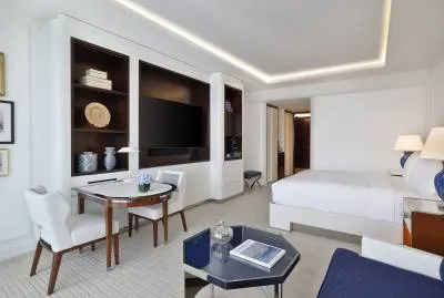 Waldorf Astoria Lusail, Doha 5*