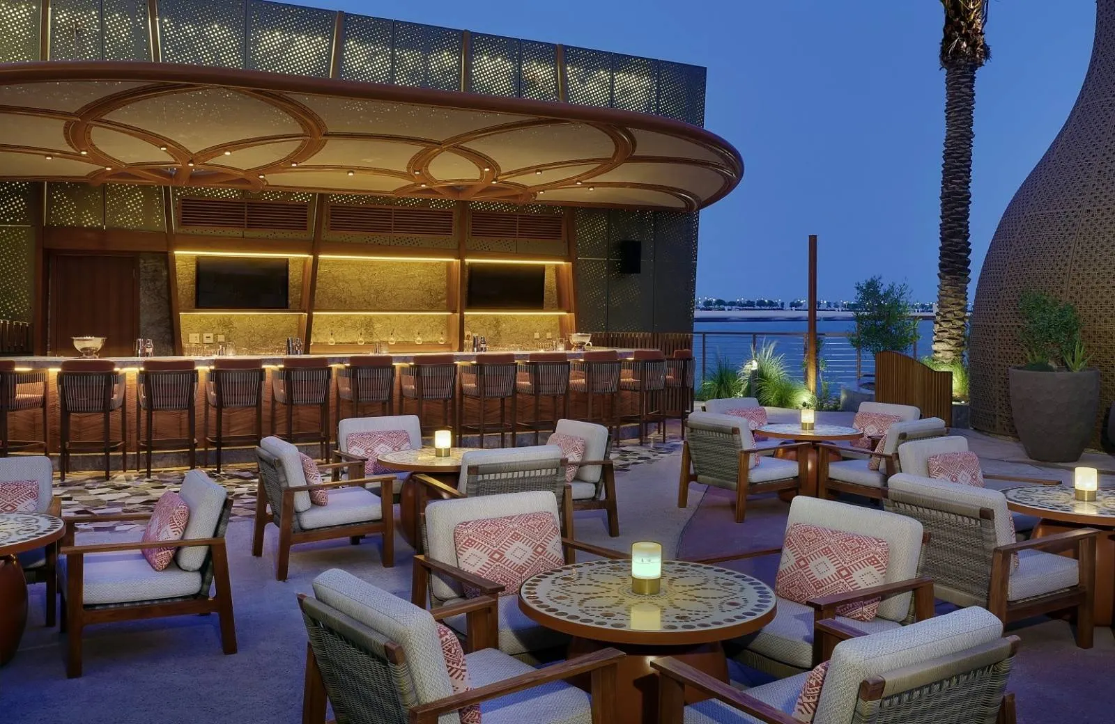 Waldorf Astoria Lusail, Doha 5*