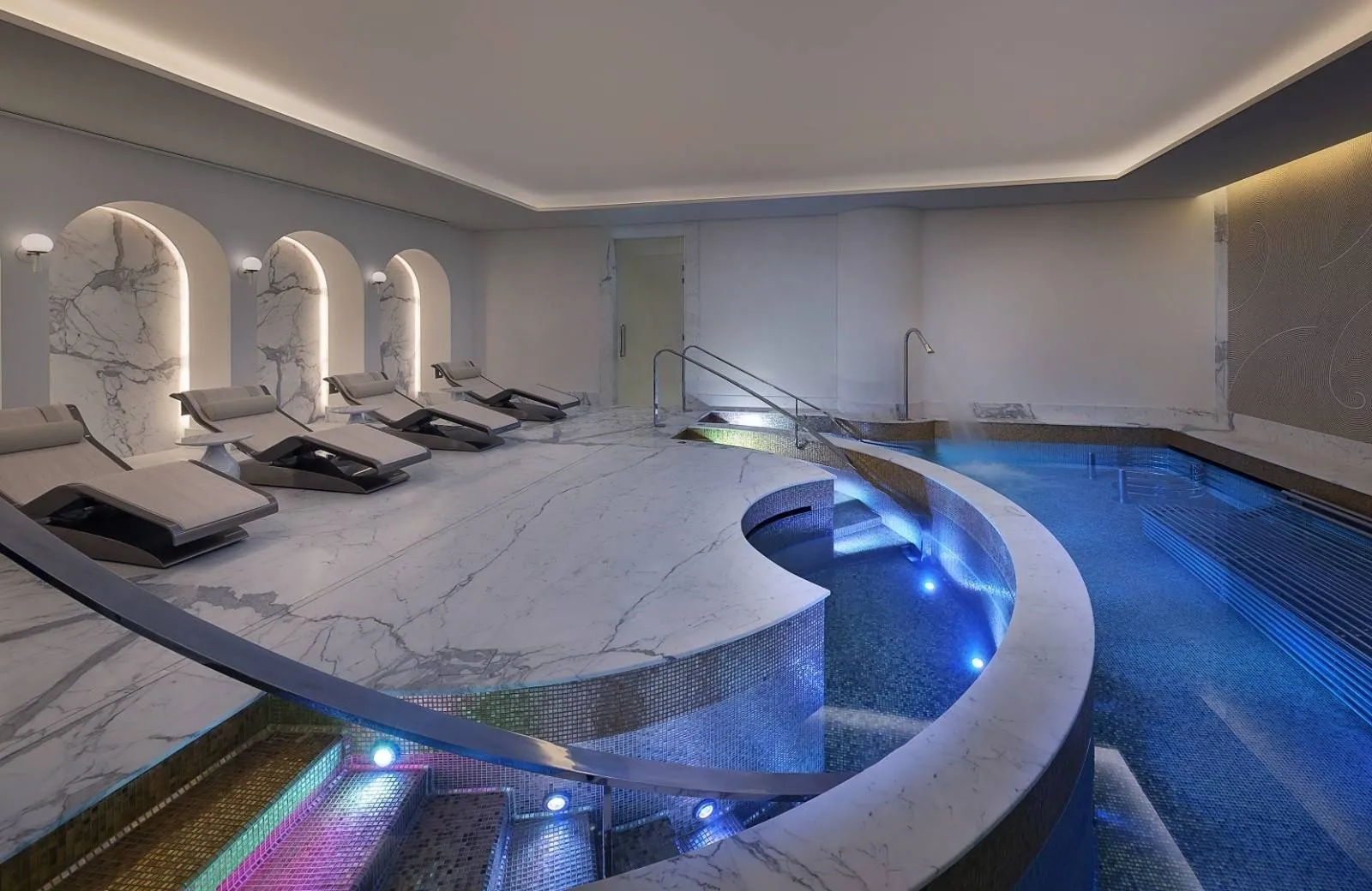 Waldorf Astoria Lusail, Doha 5*