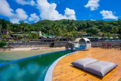 Coco de Mer Hotel & The Black Parrot Suites 4*