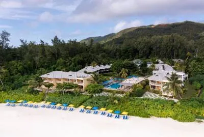 Acajou Beach Resort 4*