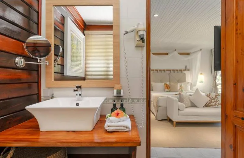 Acajou Beach Resort 4*