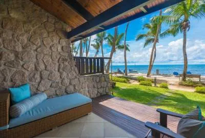 Coco de Mer Hotel & The Black Parrot Suites 4*