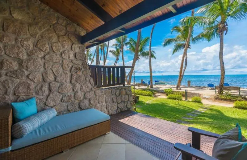 Coco de Mer Hotel & The Black Parrot Suites 4*