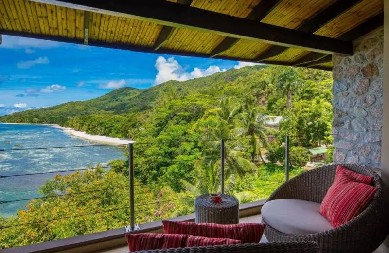 Coco de Mer Hotel & The Black Parrot Suites 4*