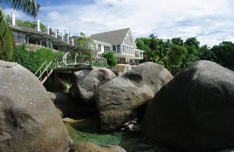 Bliss Hotel Mahe 4*
