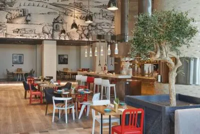 Hilton Salwa Beach Resort & Villas 5*