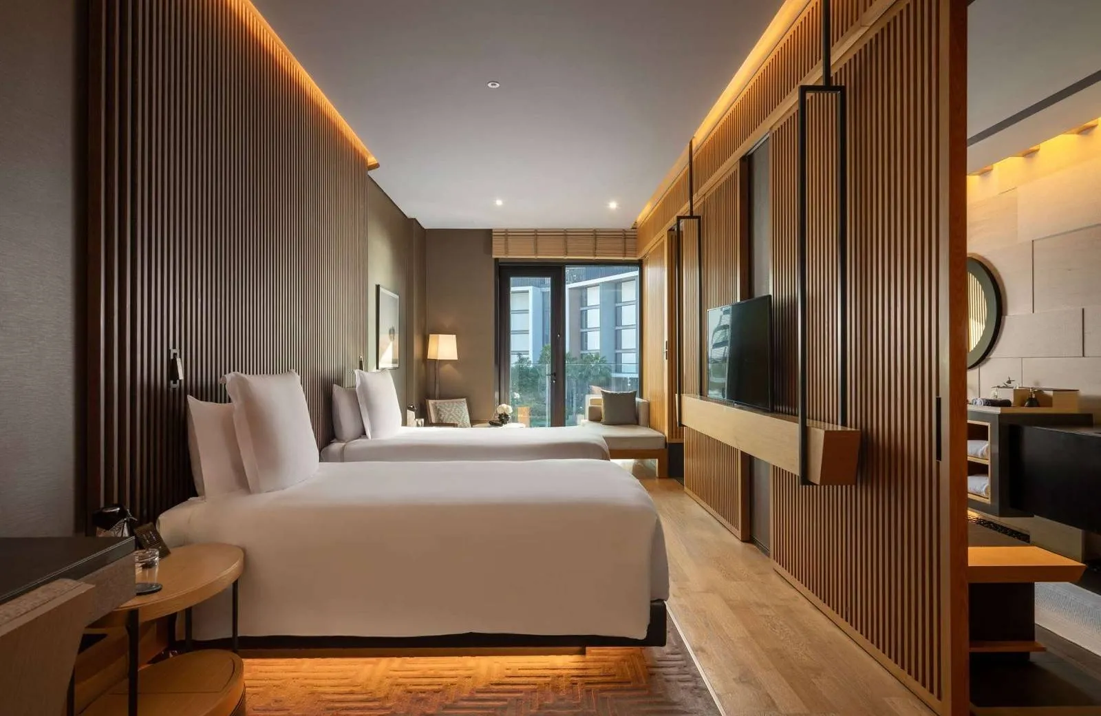 Banyan Tree Dubai At Bluewaters Island 5*