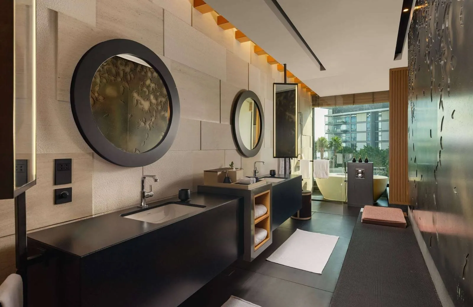 Banyan Tree Dubai At Bluewaters Island 5*