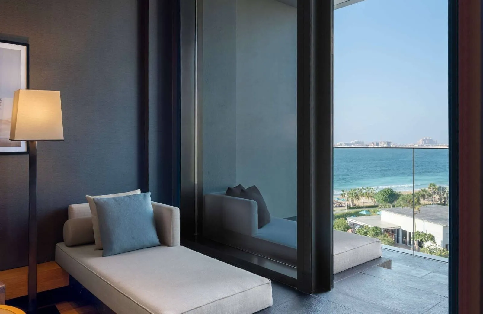 Banyan Tree Dubai At Bluewaters Island 5*