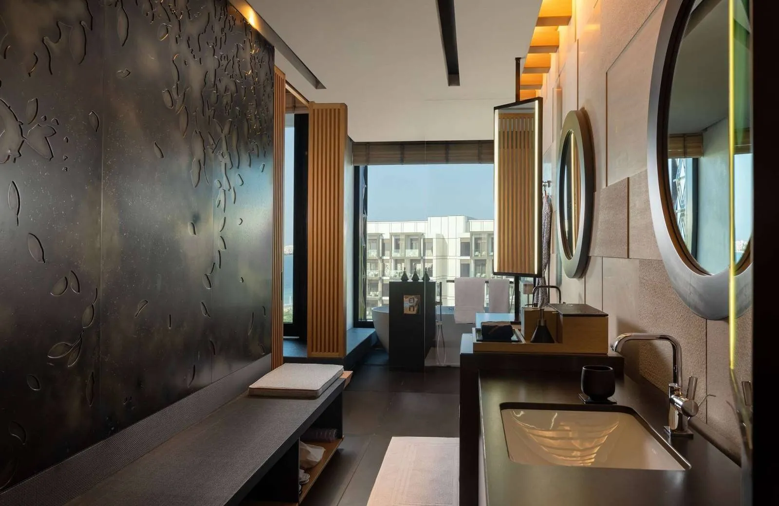Banyan Tree Dubai At Bluewaters Island 5*