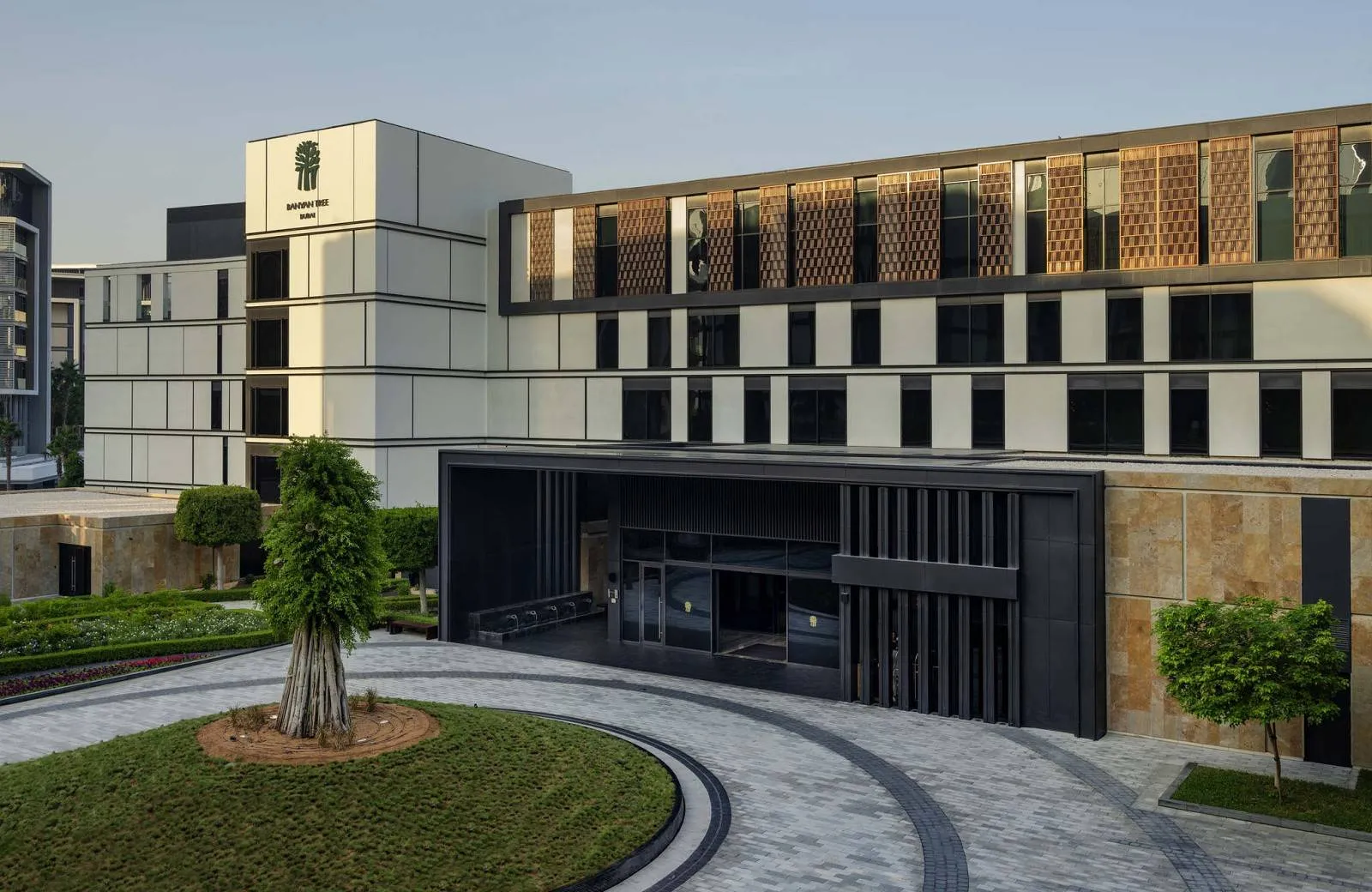 Banyan Tree Dubai At Bluewaters Island 5*