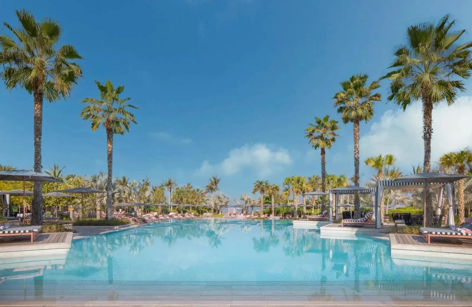 Banyan Tree Dubai At Bluewaters Island 5*